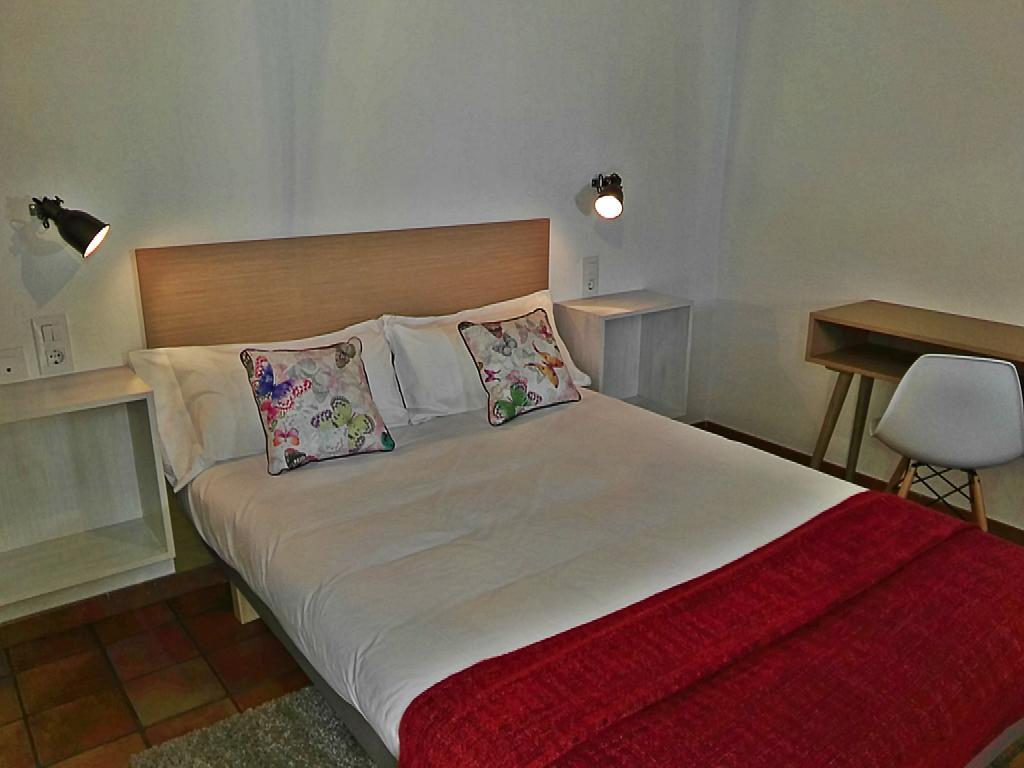 Frenteabastos Suites Cafe Hostal & Apartments Carmona  Zewnętrze zdjęcie